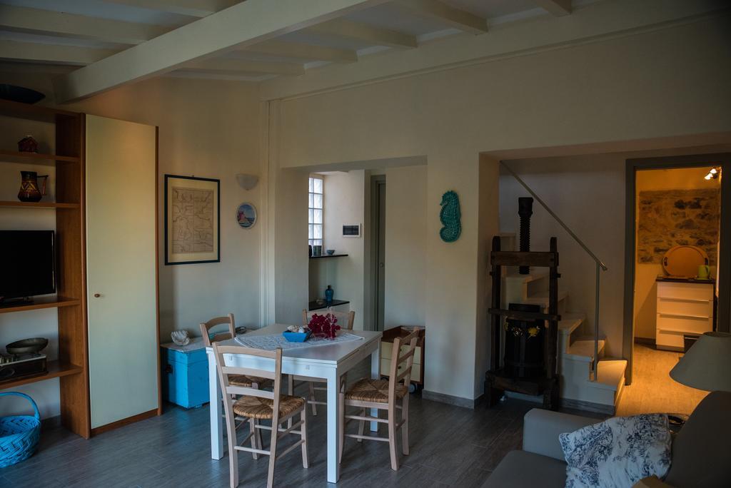 Villa Caterina Imperia Pokoj fotografie