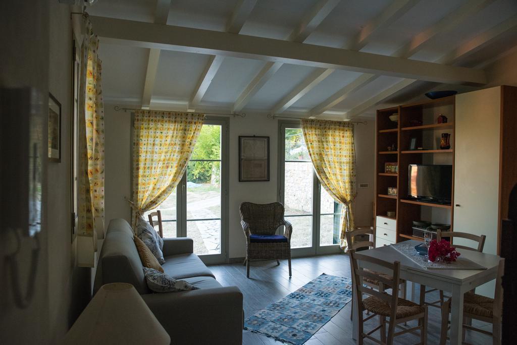 Villa Caterina Imperia Pokoj fotografie